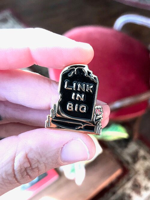 Link in Bio Pin