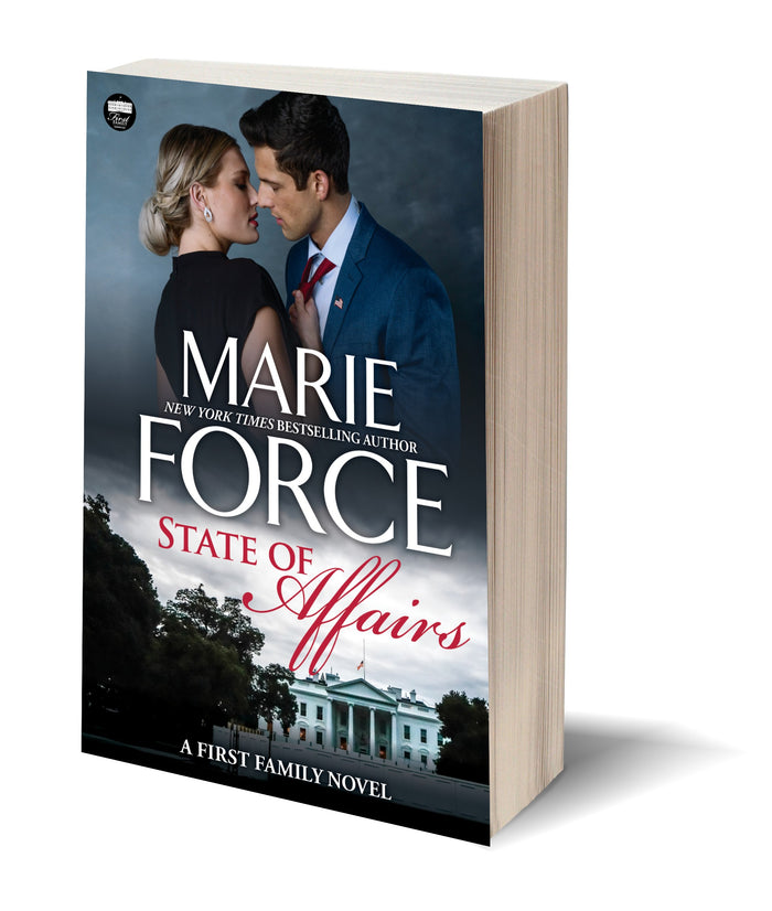 PAPERBACK US Readers: State of Affairs, Book 1, First Family Series