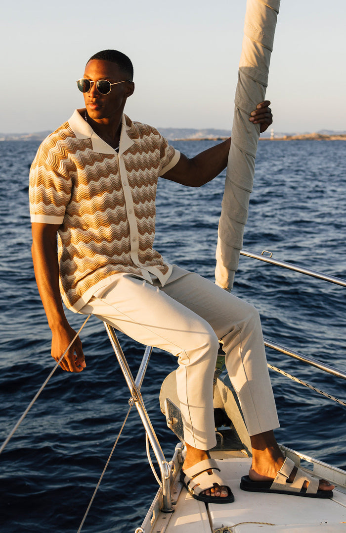 Model is 6'1 with size S chest, wearing M