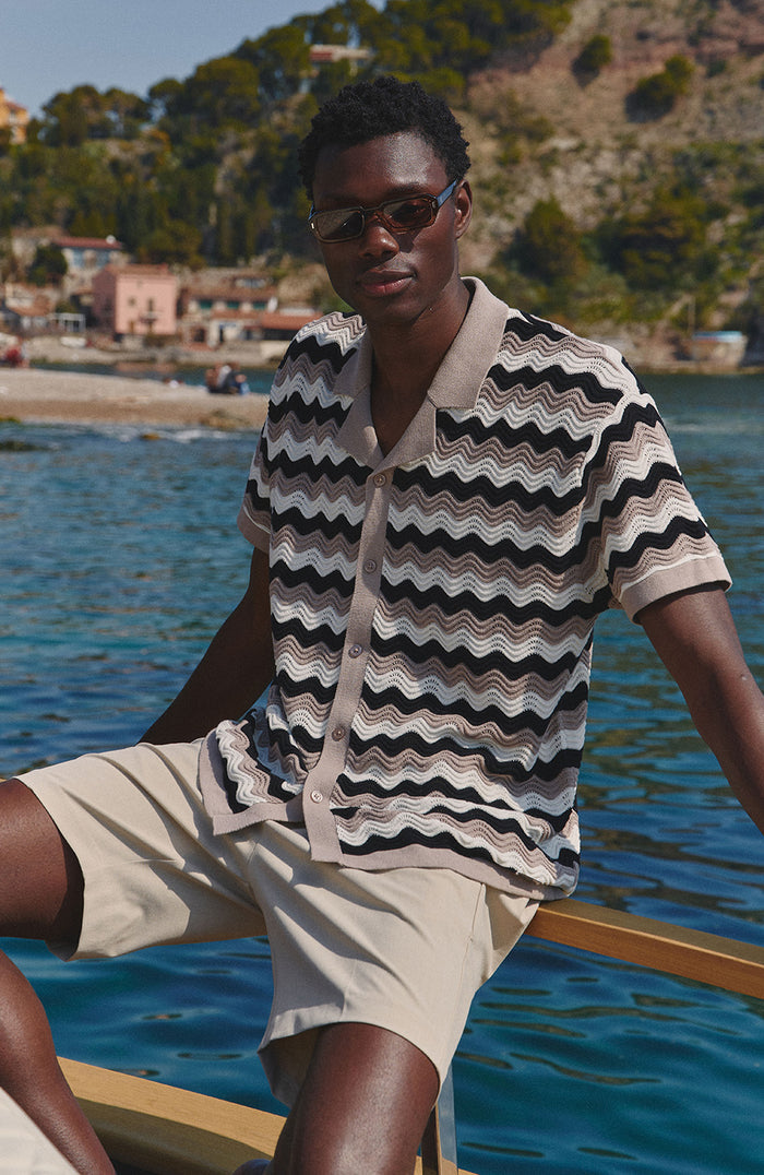 Model is 6'2,  chest 37.5", wearing a size M&nbsp;