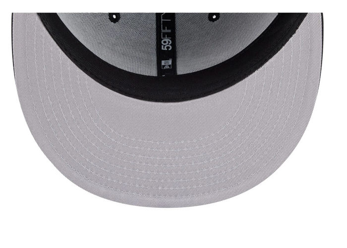 Bears Black and White Basic 59Fifty Fitted