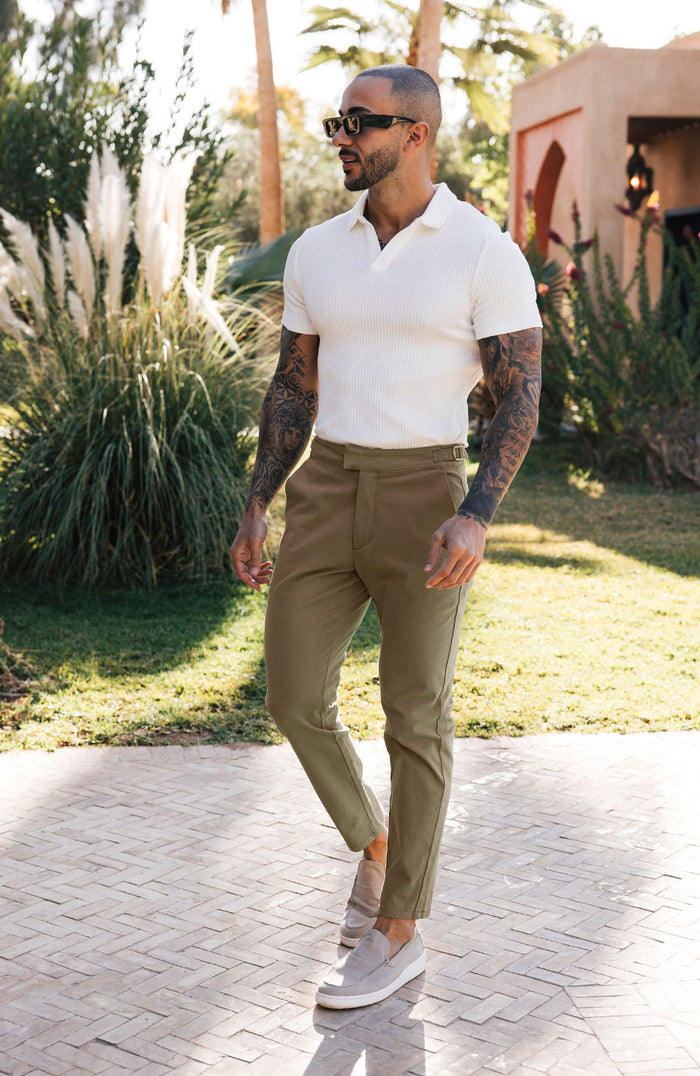 Model is 5'10 with W32, wearing W32