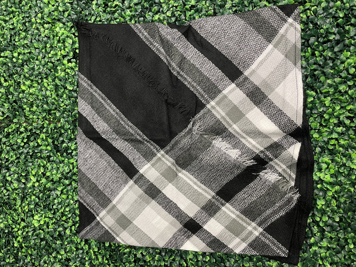Black and White Stripe Scarf