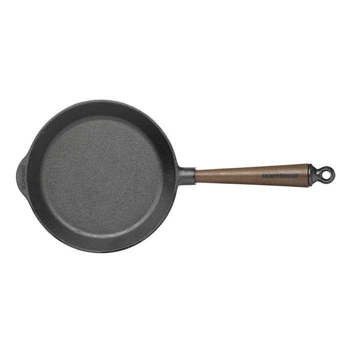 Cast Iron Skillet 8.5" with Walnut Handle Boston General Store