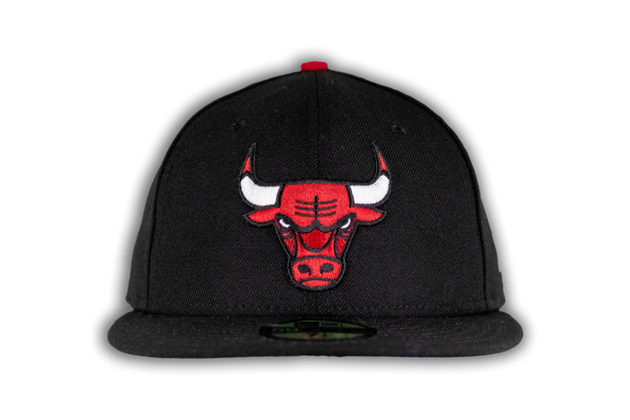 Chicago Bulls 59Fifty Black Primary Logo Cap by New Era