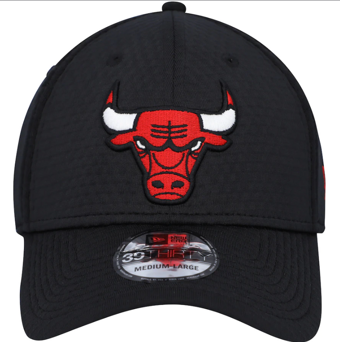 Chicago Bulls Black Essential 39Thirty Stretch