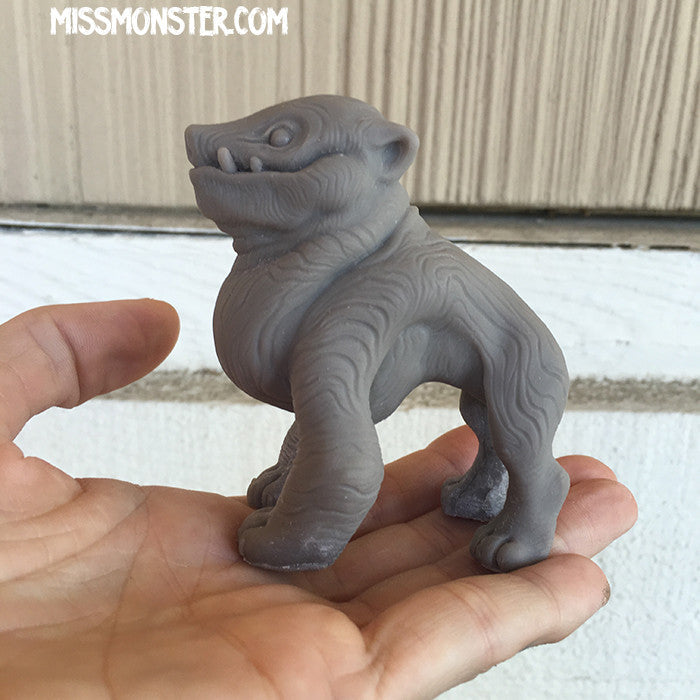 CHUBNOG ART FIGURE- BLANK- WARM GRAY