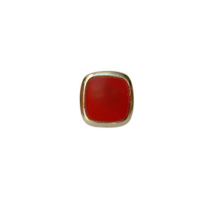 Dalaco Cornelian Stone Cushion-Cut Gold-Plated Tie TacIntroducing the Dalaco Cornelian Stone Cushion-Cut Gold-Plated Tie Tac, a refined accessory that adds a touch of elegance to any formal attire.
Key Features:


AutheTie PinDalacoTheodore Men's JewelryDalaco Cornelian Stone