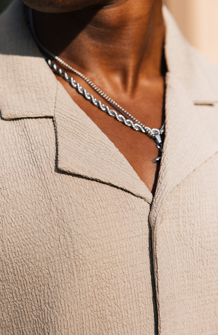 Eivissa Relaxed Shirt Fit in Taupe