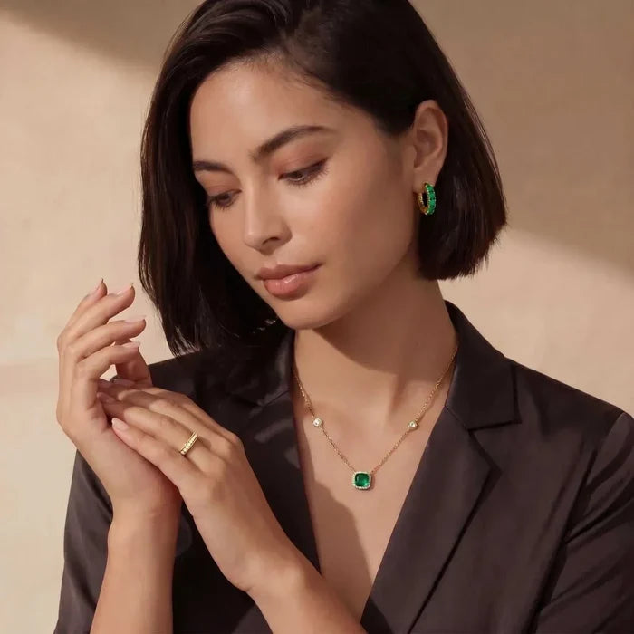 Pendant necklace in 14K gold-plated 925 sterling silver with a square green stone, clear halo and crystal chain accents