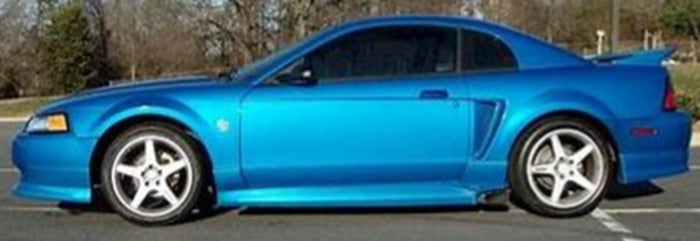 Ford K7 Bright Atlantic Blue Basecoat With Reducer Quart (Basecoat Only) Kit