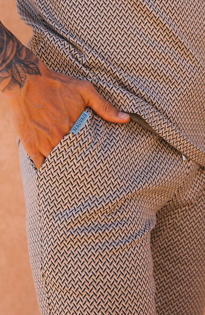 Geo Knit Shorts in Beige
