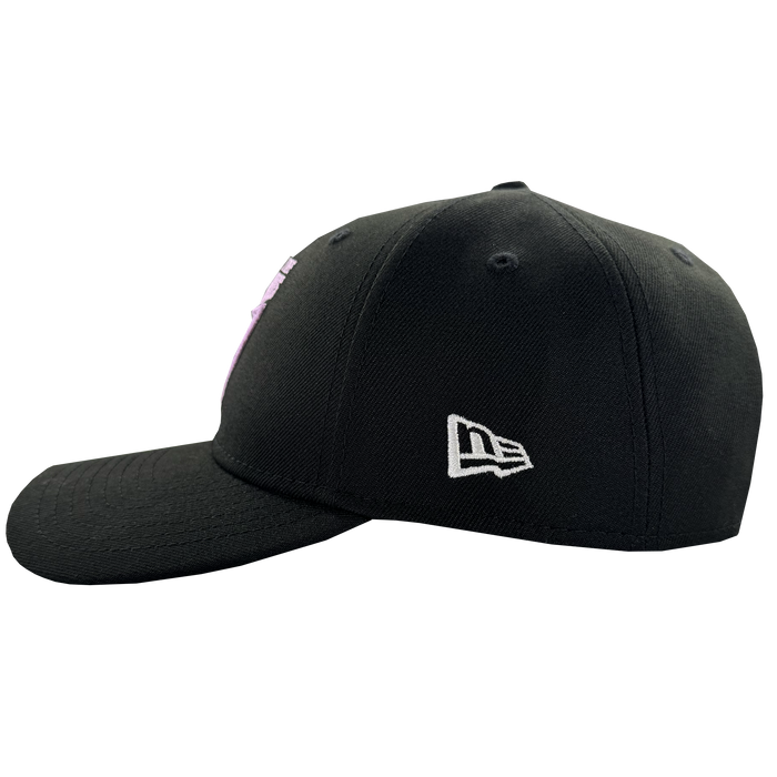 The GSV Logo 9FORTY Snapback by GSV is a black baseball cap with a curved brim, small white New Era logo above the left ear, and part of a pink and white design on the front left panel. Textured fabric completes its stylish look.