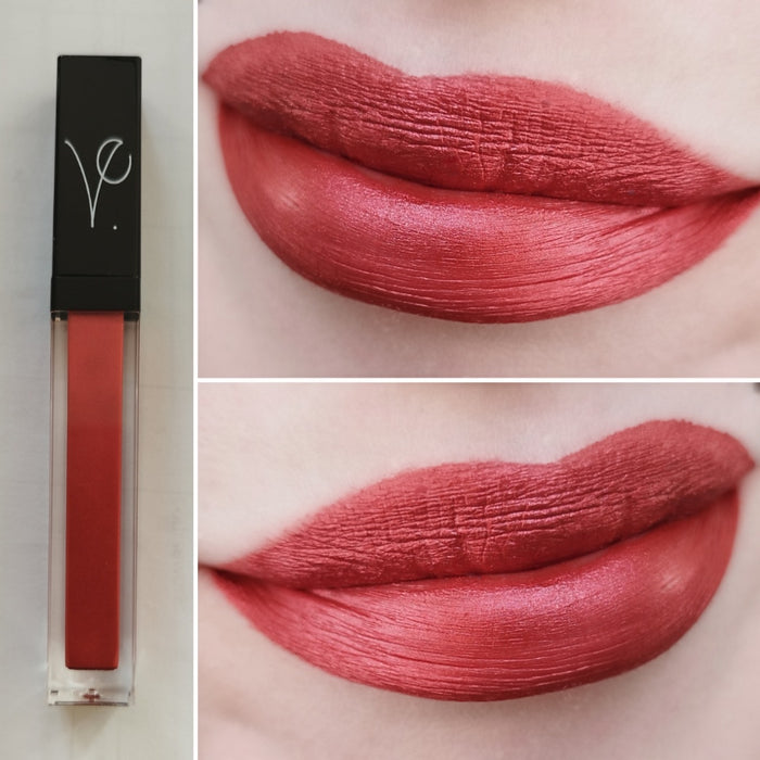 Lead – Liquid Metallic Lipstick