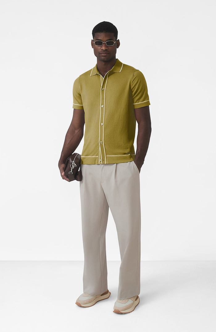 Model is 6'2 with size M chest, wearing a size M