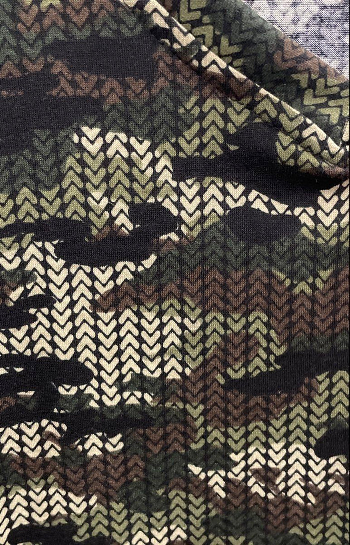 LuLaRoe Women's Christy T Green Camo Geometric V-Neck Short Sleeve Shirt Sz XL