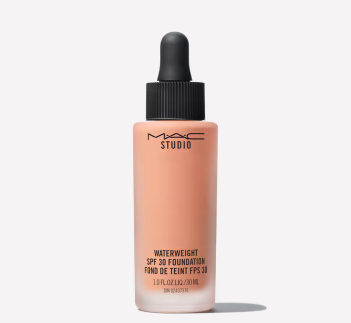 MAC Studio Waterweight SPF 30 Foundation NW35  كريم اساس مائي خفيف من ماك