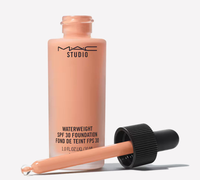 MAC Studio Waterweight SPF 30 Foundation NW35  كريم اساس مائي خفيف من ماك