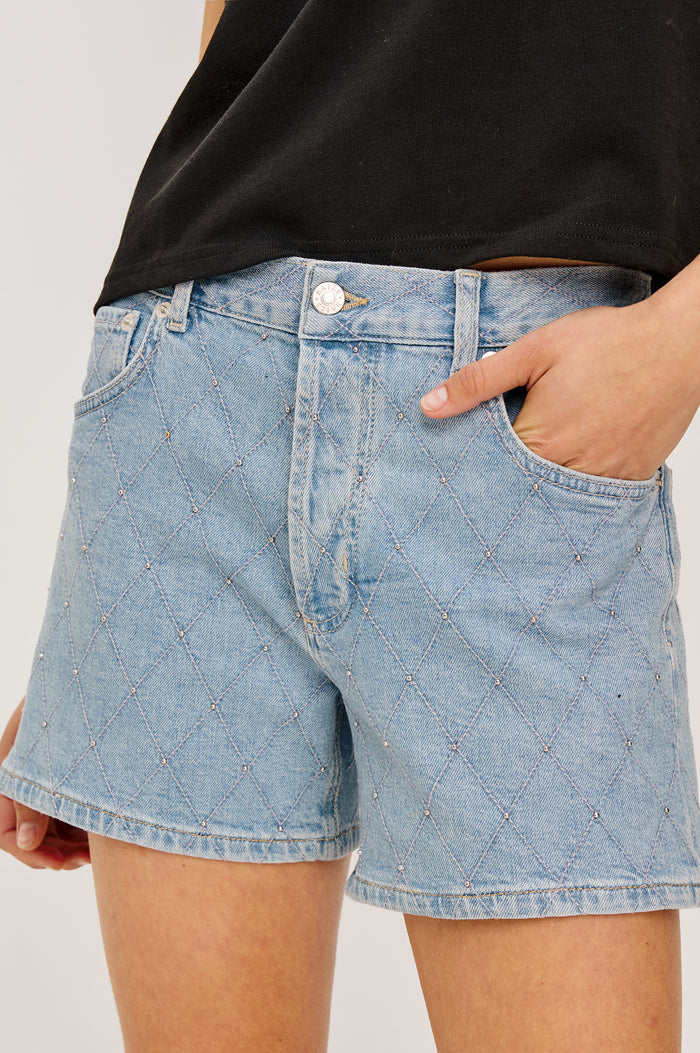 Mesa High-Waisted Short in Denim With Classic Five Pockets and Front Zip Fly in Quilted Stud Colorway - Lower Body Front View Featured on Model
