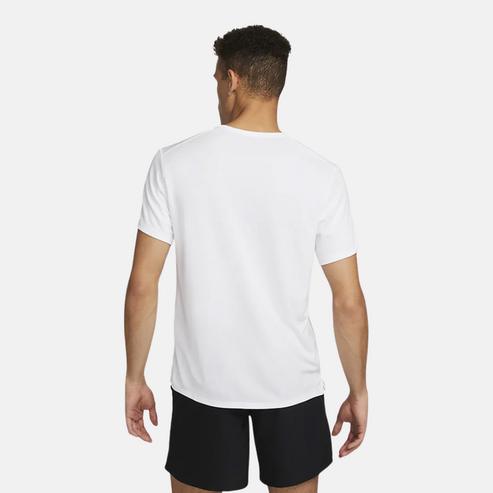 Nike Miler T-Shirt / Challenger Shorts Set - White/Black