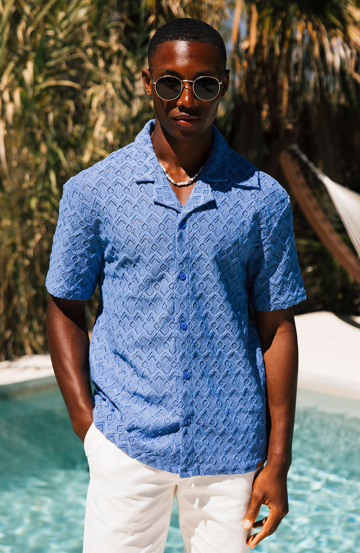 Model is 6'1, Chest 38in wearing size M