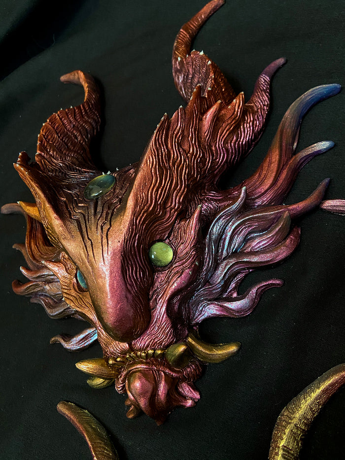 PANOPTES BEAST WALL SCULPTURE- COLOR SHIFT