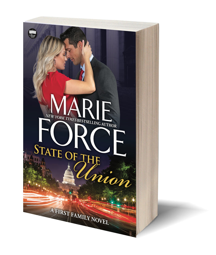 PAPERBACK US Readers: State of the Union, Book 3, First Family Series