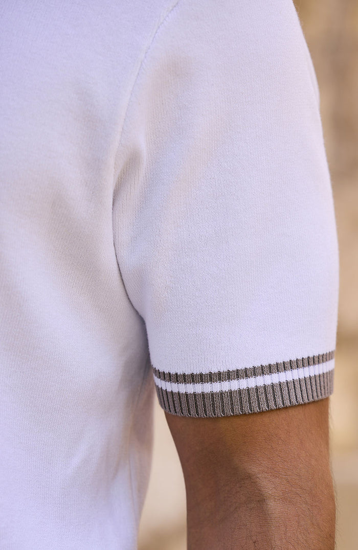 Riccio Slim Knit Tipped Tee in White