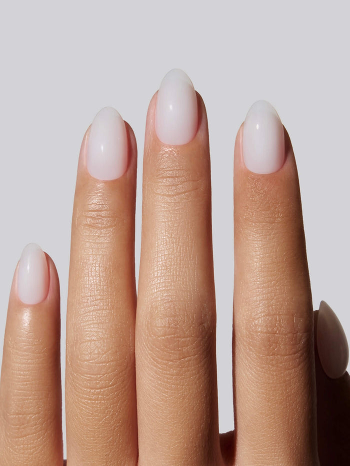 Sheer Milk (Extra Short Almond)
