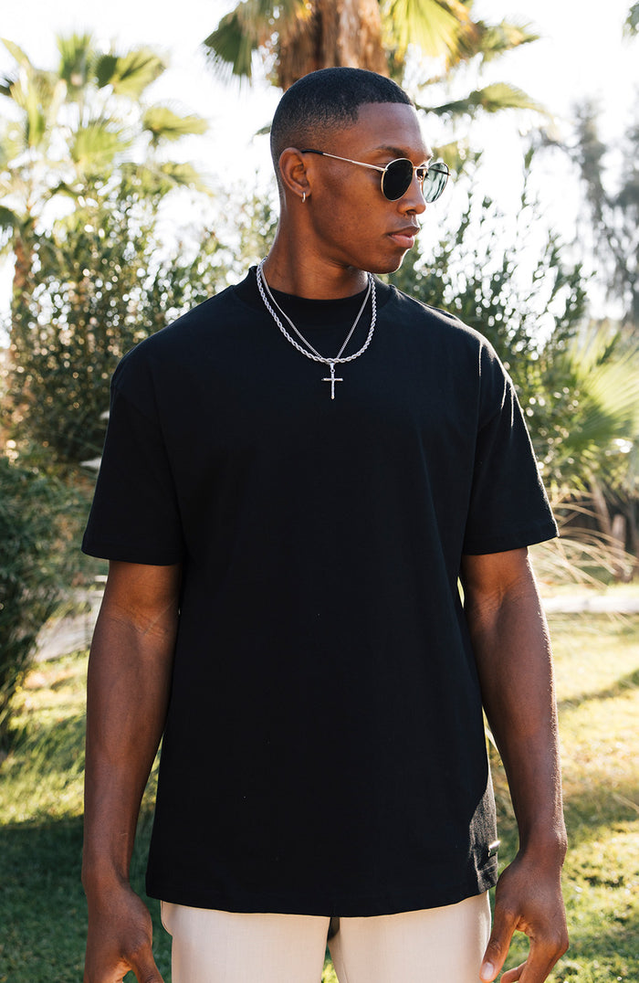 Model is 5'10, Chest 102cm wearing size Medium