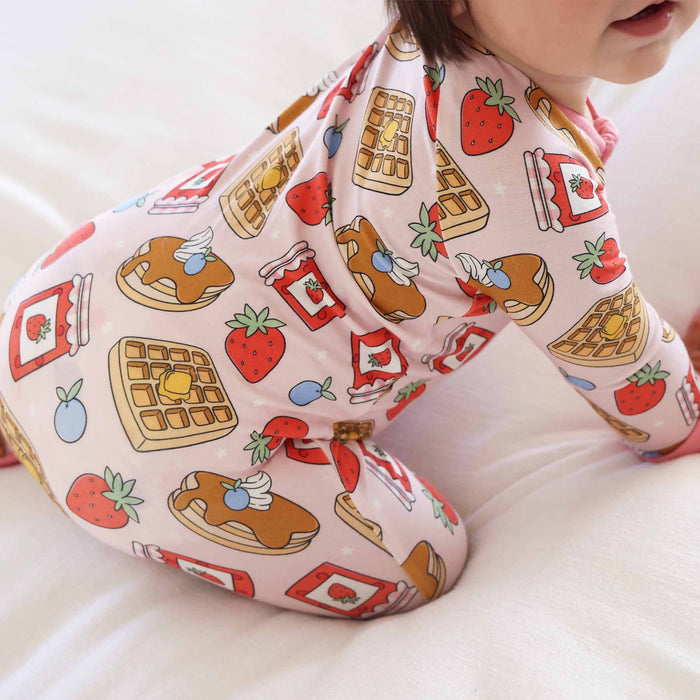 Sweet Stacks Zip Romper | Pink