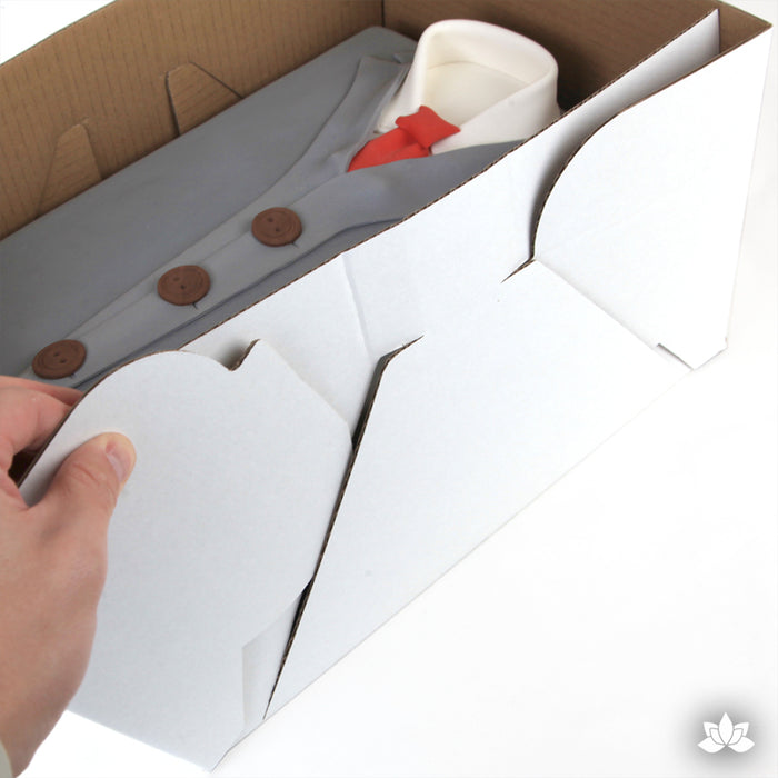 Transport your finished cakes safely with this Window Cake Box. The window allows you to see your beautiful cake creations. White Cake Box