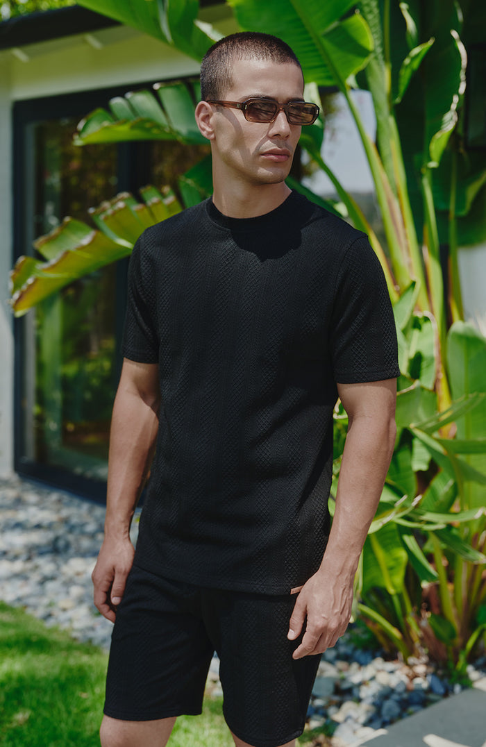 Tanami Textured Stretch Slim Tee in Black