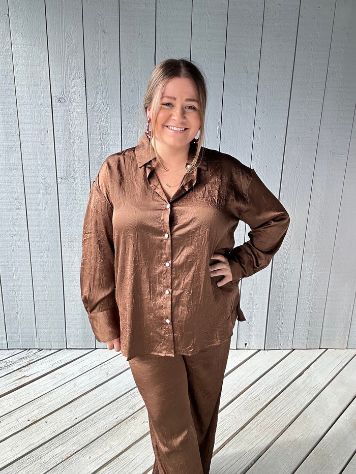 Umgee Wrinkle Button Down Top
