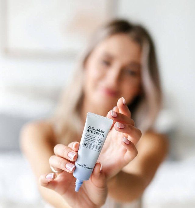 VILLAGE 11 FACTORY Collagen Eye Cream كريم العين بالكولاجين