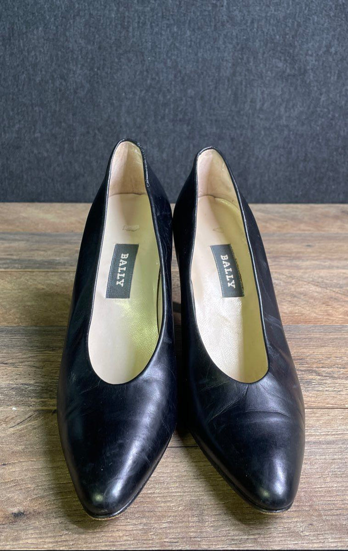 Vintage 90s Bally Black Leather Pointed Toe Pumps Heels Womens Size 8 N